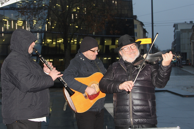 Musikaliche Begleitung von Epstein’s Klezmer Tov