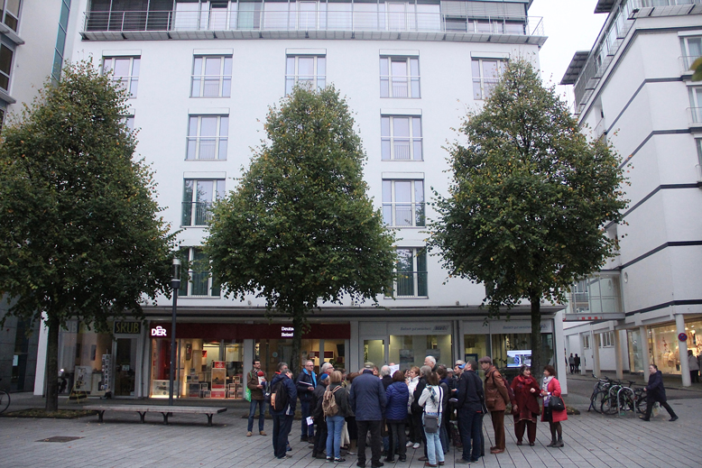 Führungsgruppe in der Innenstadt